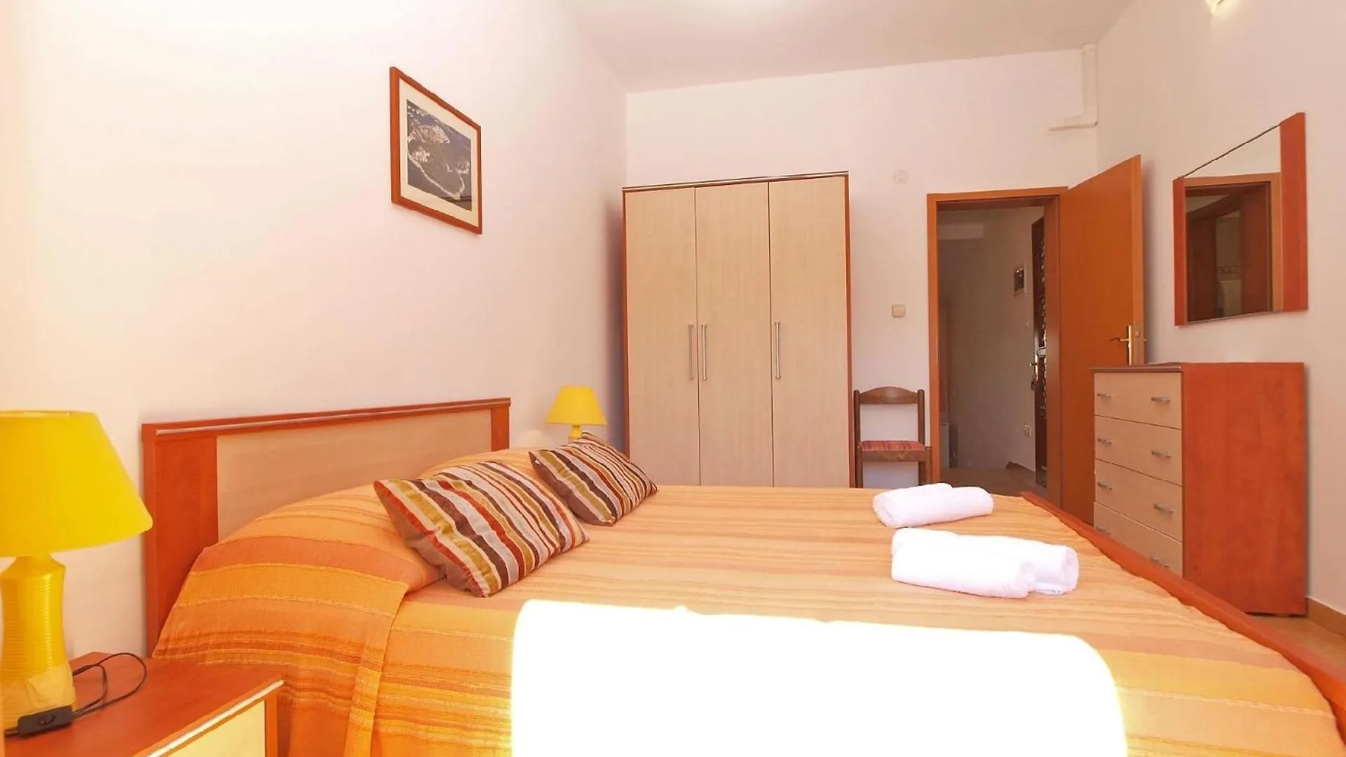 Apartment Ferienwohnung Fuer 3 Personen Ca 32 Qm In Pula-Fondole, Istrien Istrische Riviera Stinjan